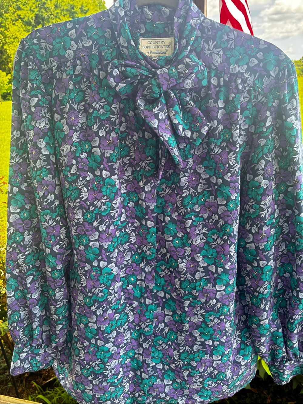 Vintage 80’s Neck Bow Floral Pendleton Blouse